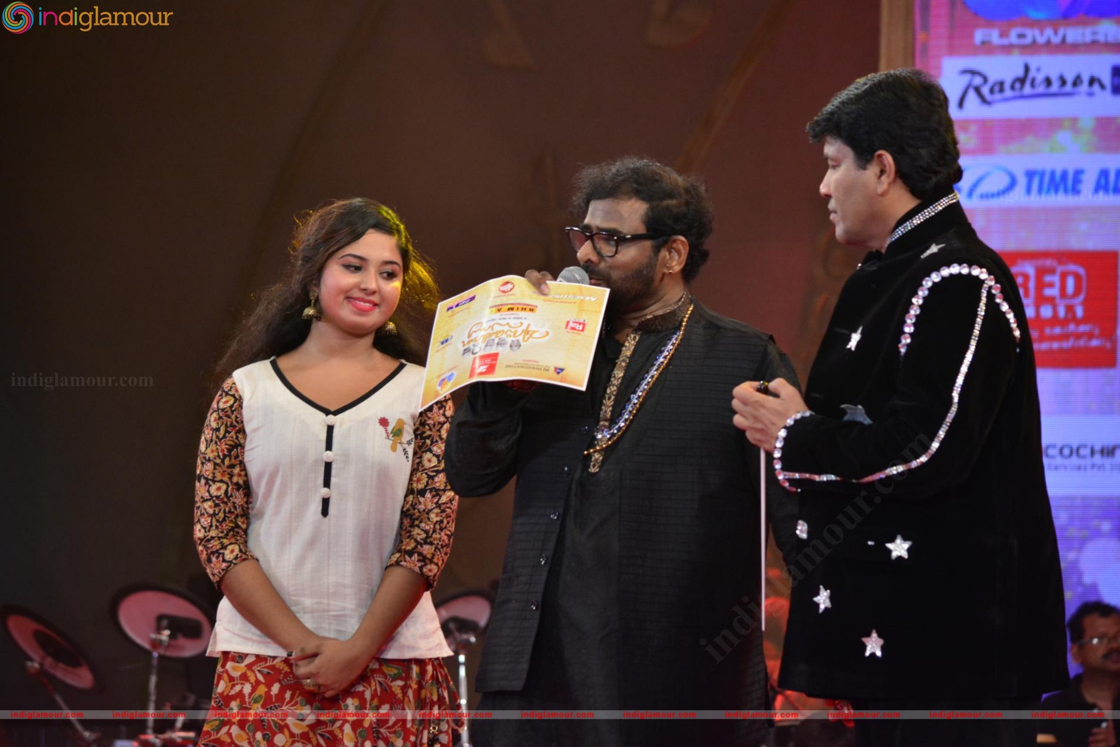Vismaya Gaana Sandhya Event Event hd photo