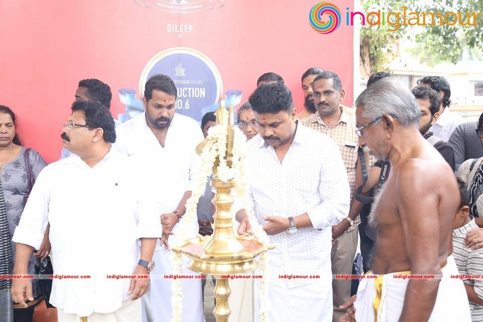 Welcome To Central Jail Moive Pooja Stills Event hd photo