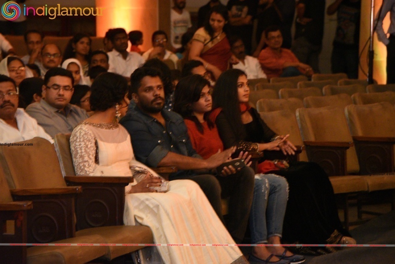 Maheshinte Prathikaaram 125th Day Celebration Stills Event hd photo