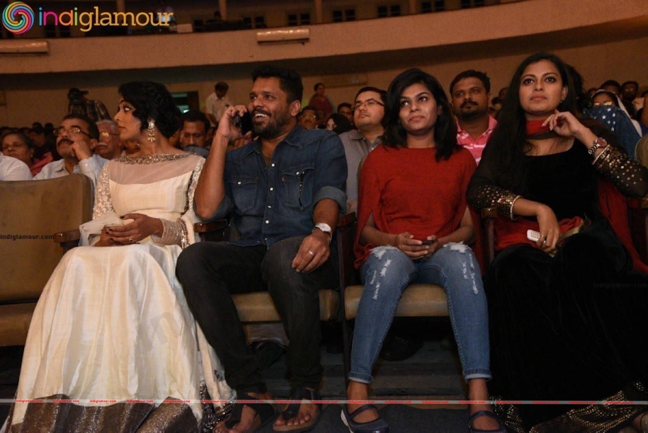 Maheshinte Prathikaaram 125th Day Celebration Stills Event hd photo