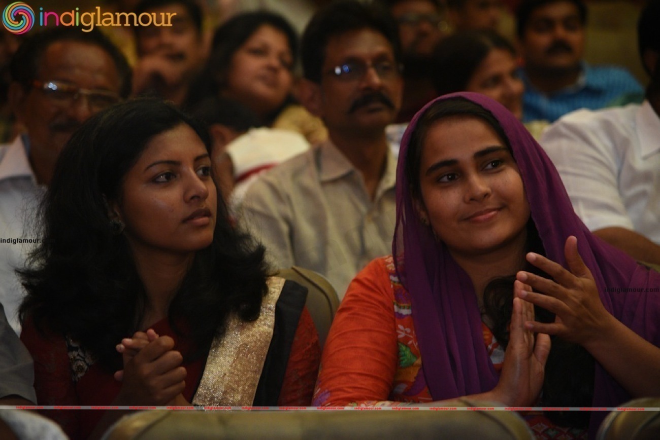 Maheshinte Prathikaaram 125th Day Celebration Stills Event hd photo