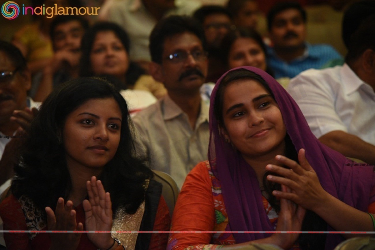 Maheshinte Prathikaaram 125th Day Celebration Stills Event hd photo