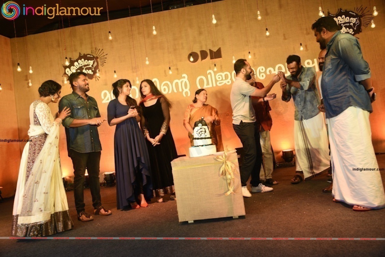Maheshinte Prathikaaram 125th Day Celebration Stills Event hd photo
