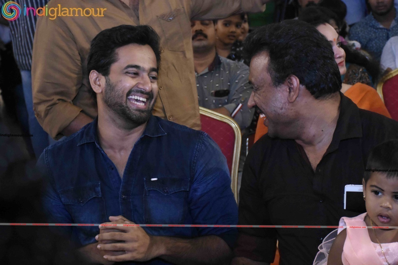 Oru Murai Vandhu Parthaya Audio Launch Event hd photo