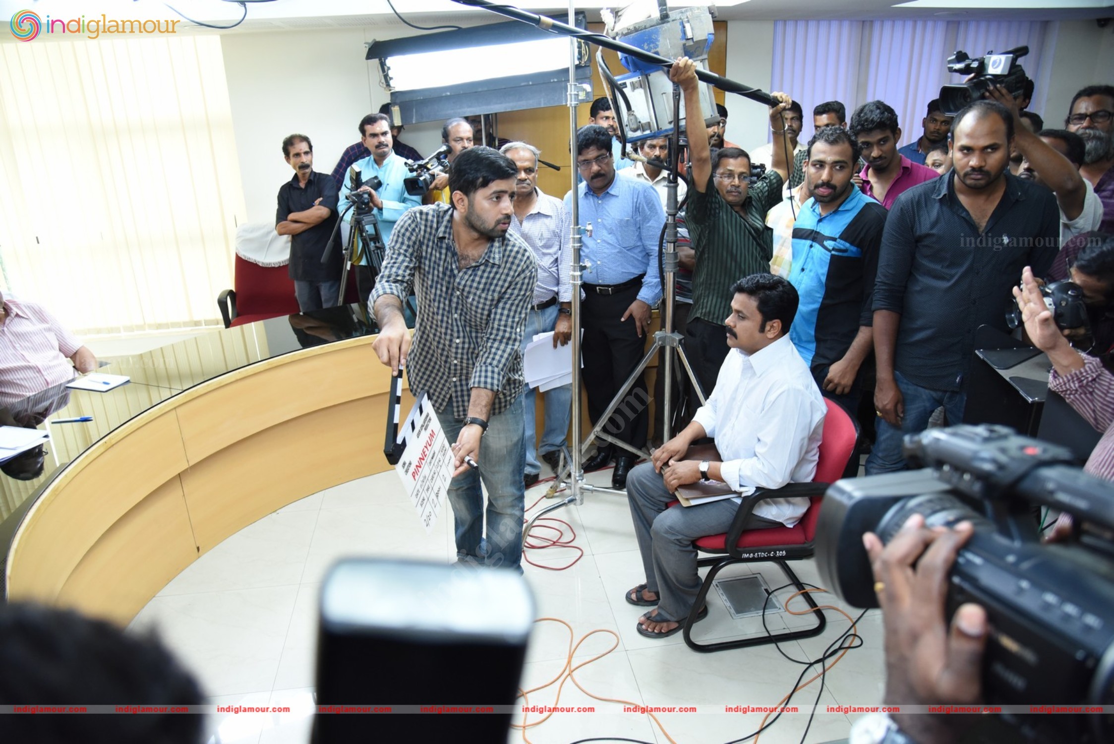 Pinneyum Movie Shooting Inauguration Event hd photo