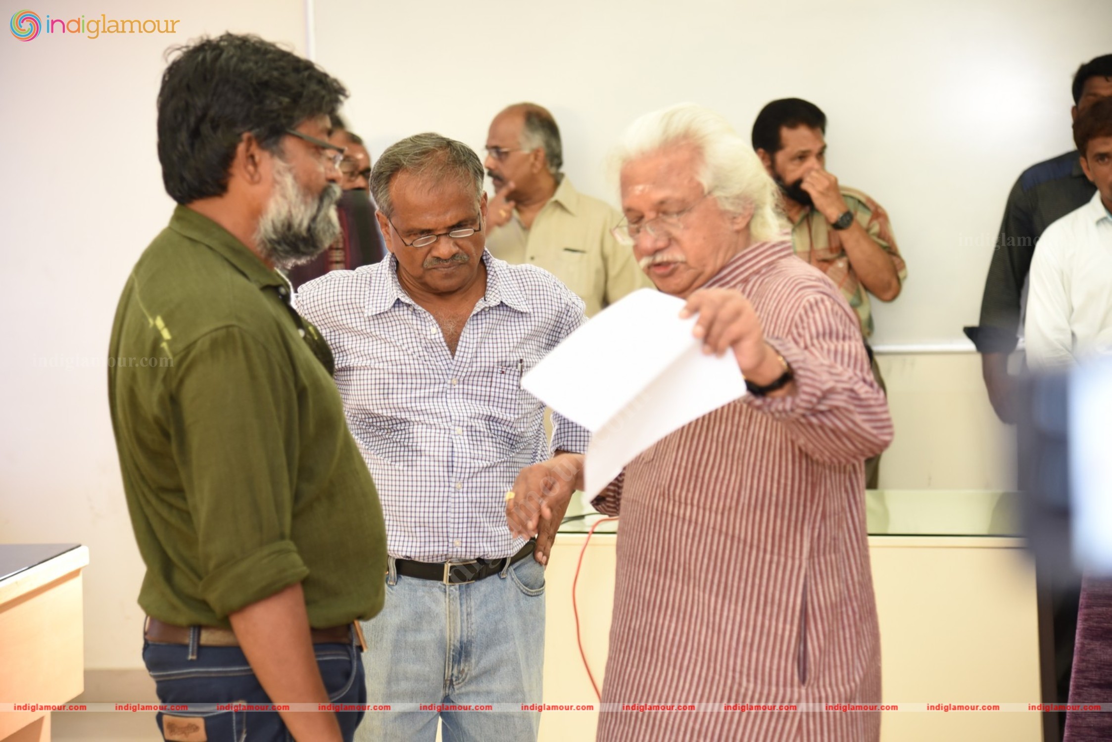 Pinneyum Movie Shooting Inauguration Event hd photo