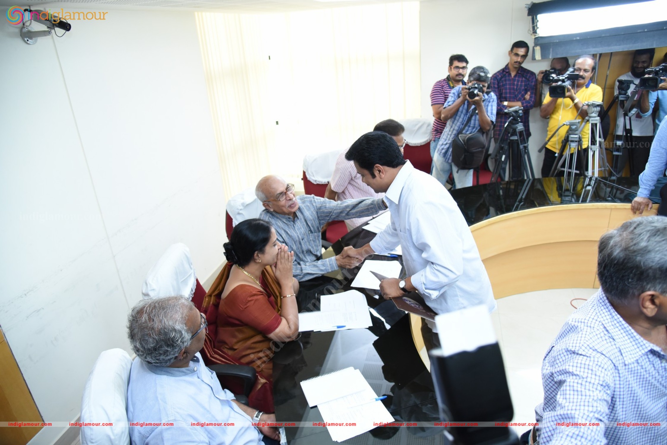 Pinneyum Movie Shooting Inauguration Event hd photo