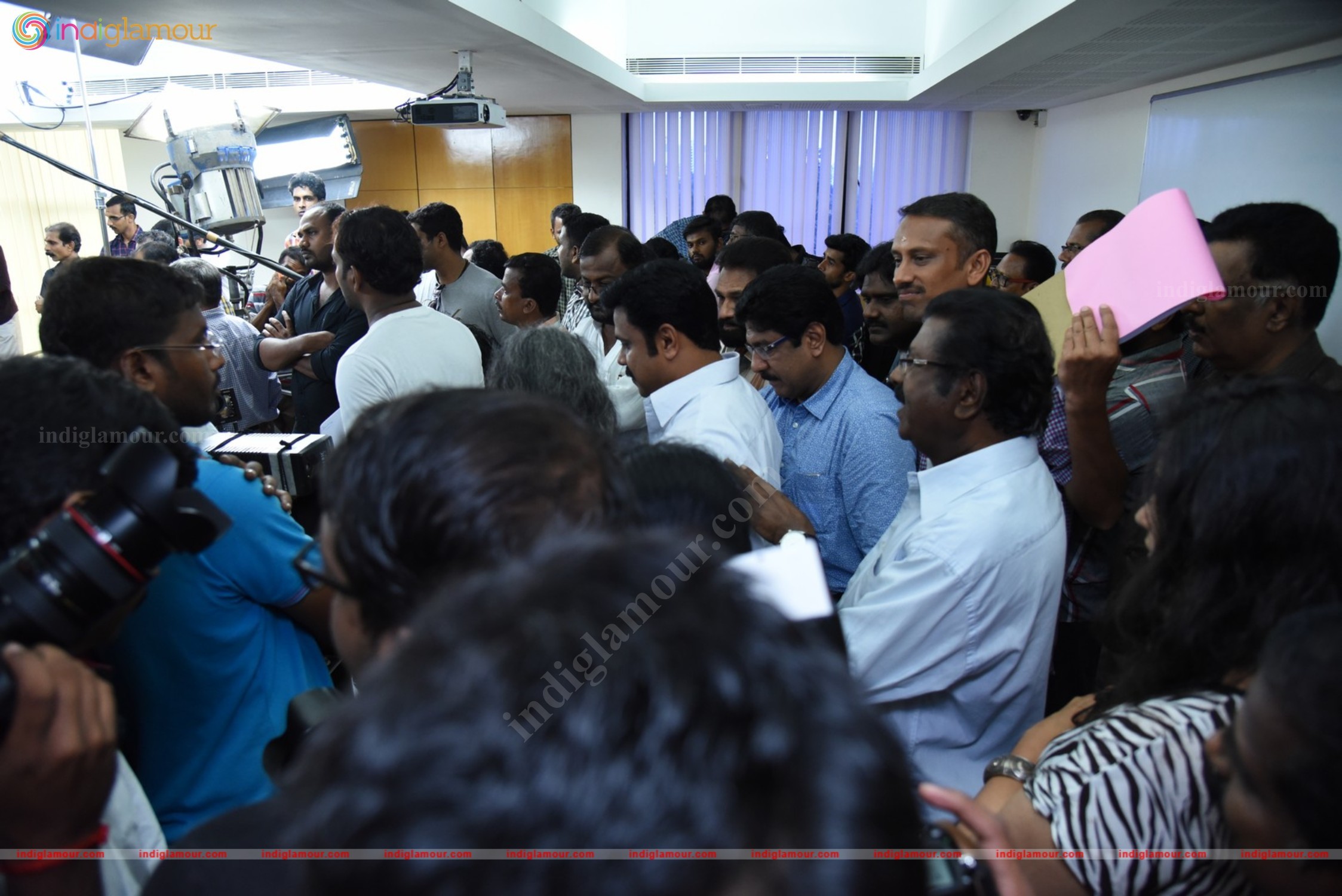 Pinneyum Movie Shooting Inauguration Event hd photo