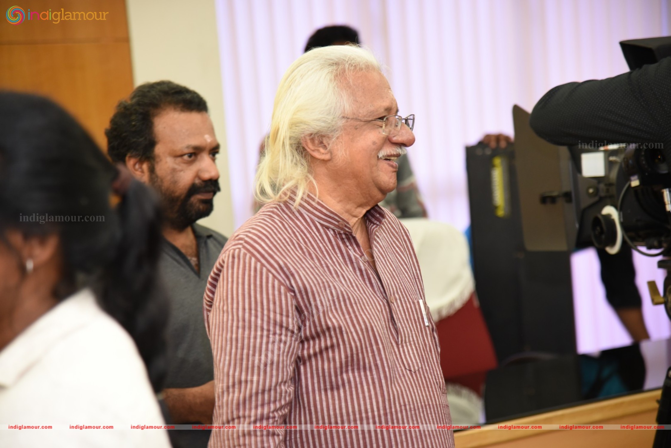 Pinneyum Movie Shooting Inauguration Event hd photo