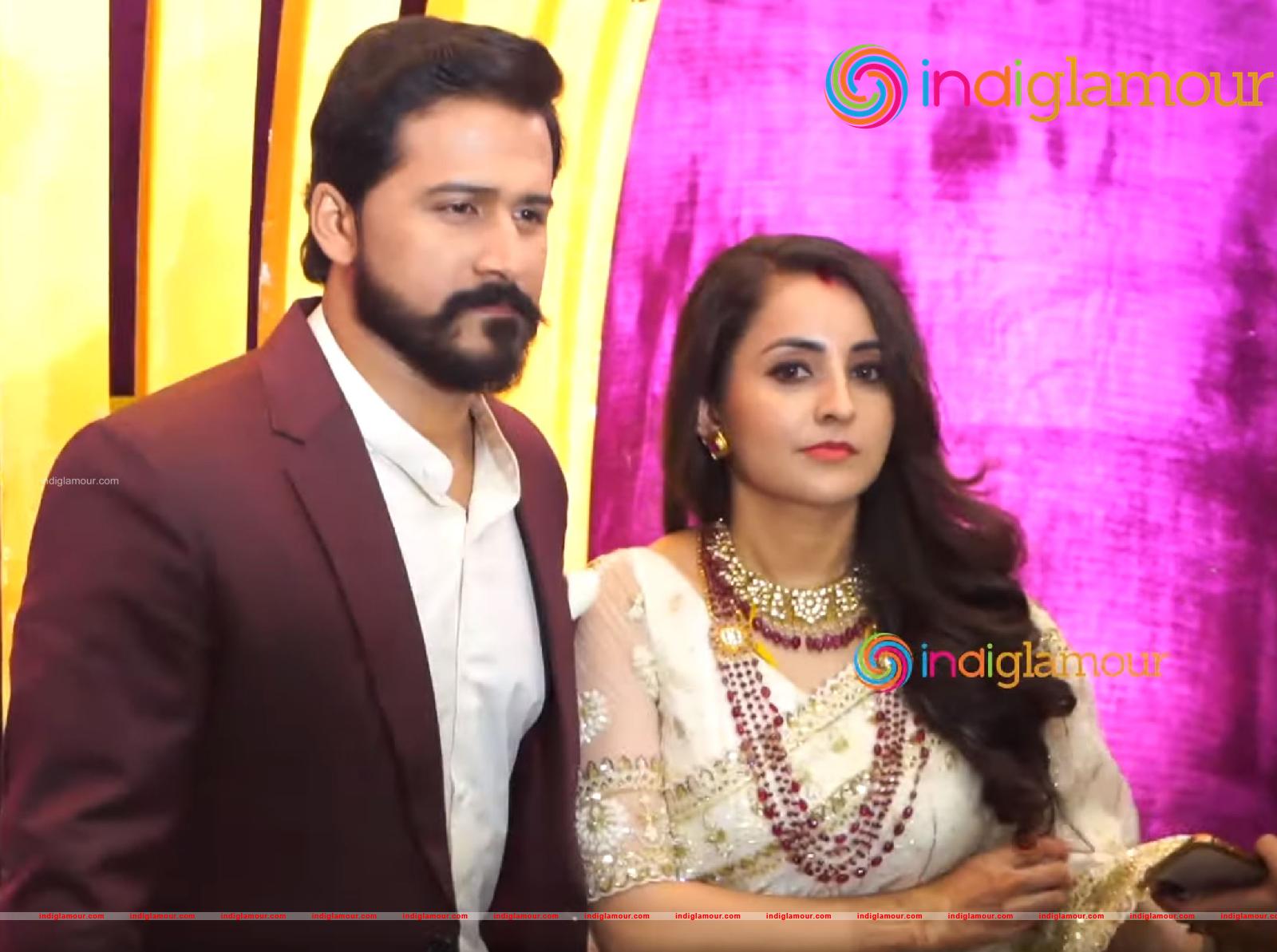 Bhama Actress Wedding Reception Event hd photo