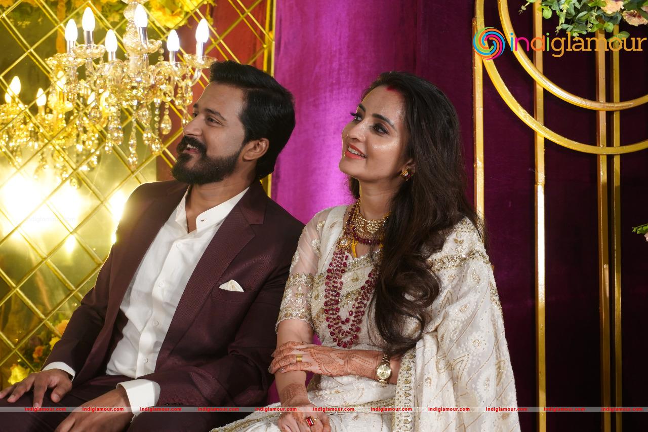 Bhama Actress Wedding Reception Event hd photo