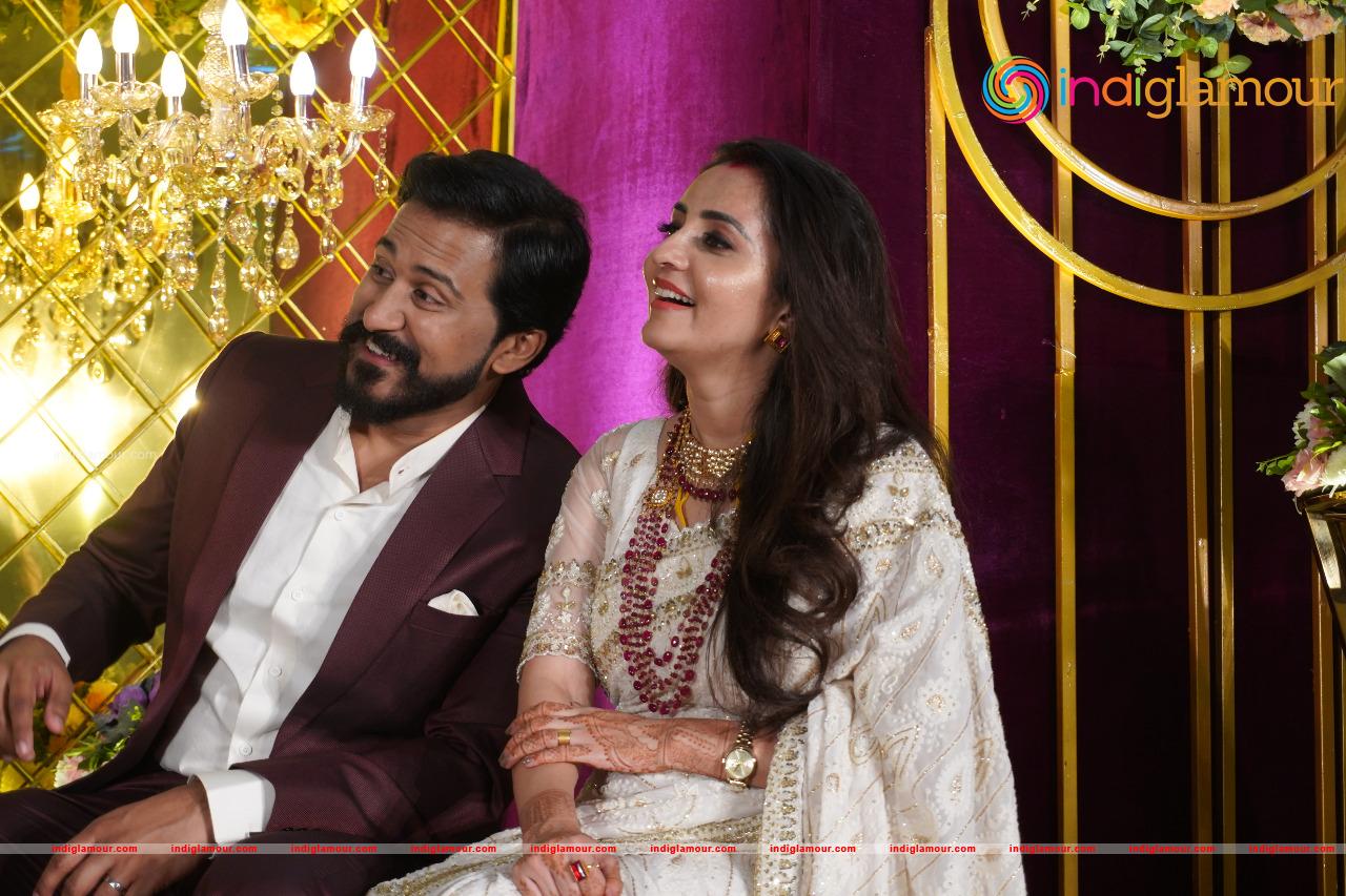 Bhama Actress Wedding Reception Event hd photo