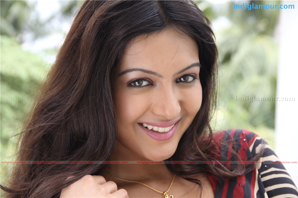 Katherine Theresa Actress hd photo