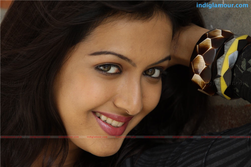 Katherine Theresa Actress hd photo