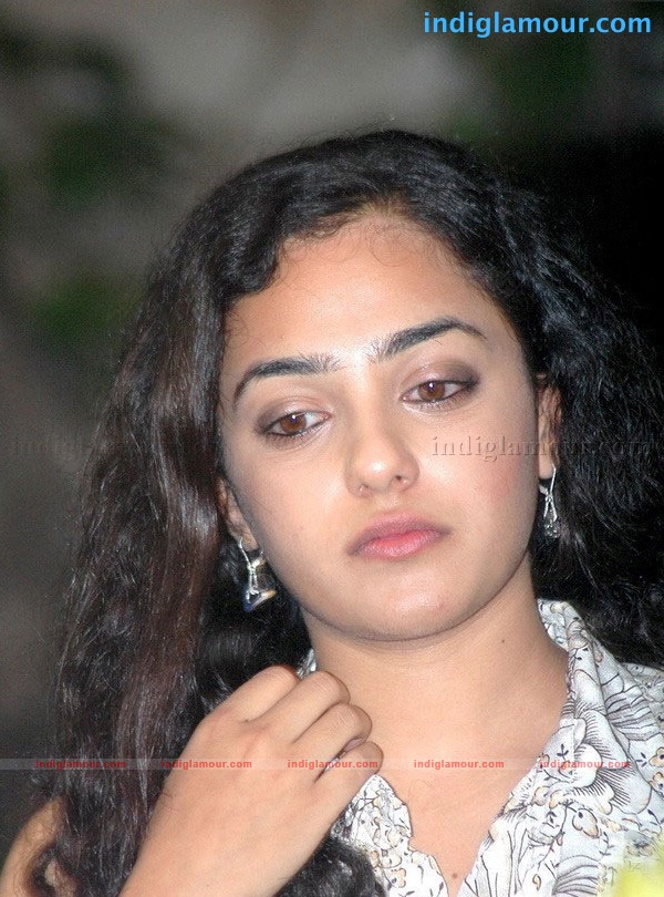 Nithya Menon Actress hd photo