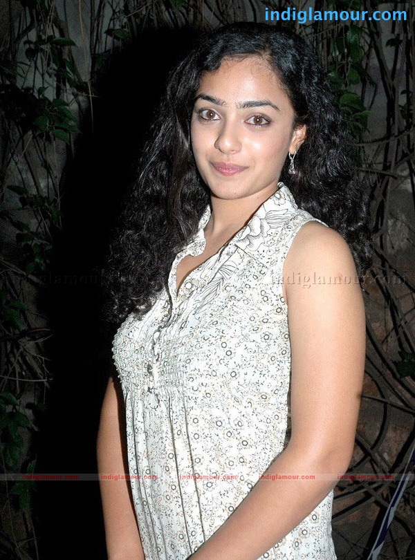 Nithya Menon Actress hd photo
