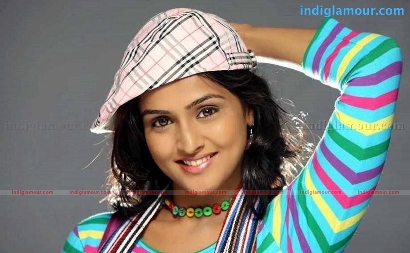 Remya Nambeesan Actress hd photo