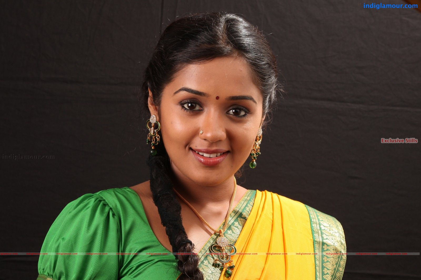 Ananya Actress hd photo