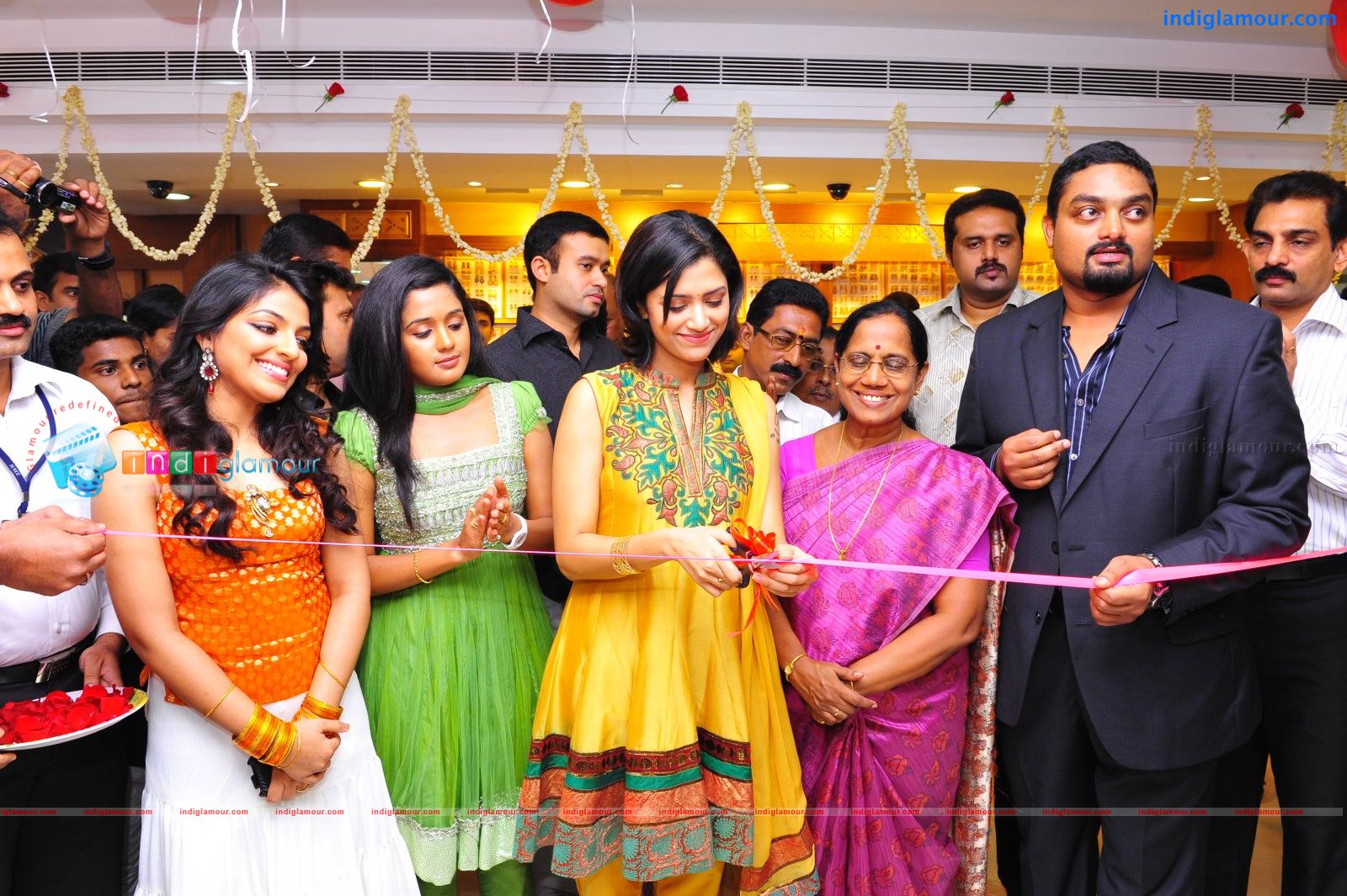 Ananya Actress hd photo