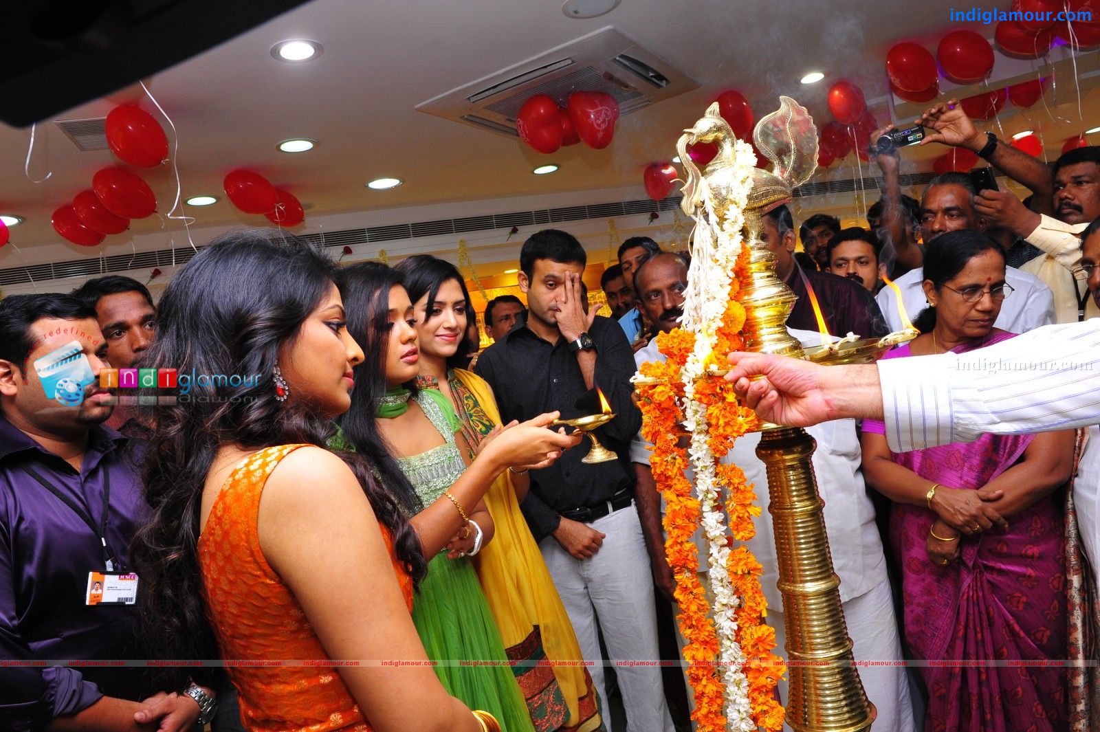 Ananya Actress hd photo