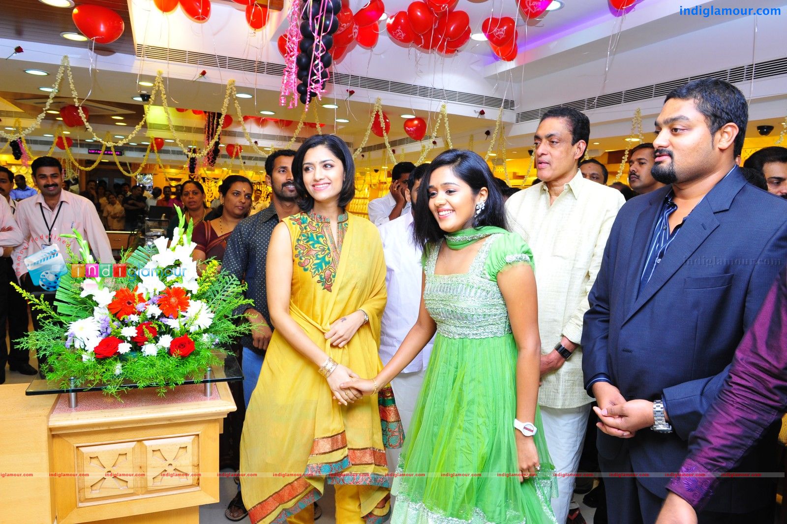 Ananya Actress hd photo
