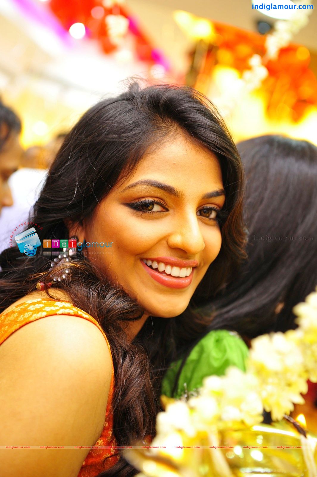 Mythili Actress hd photo