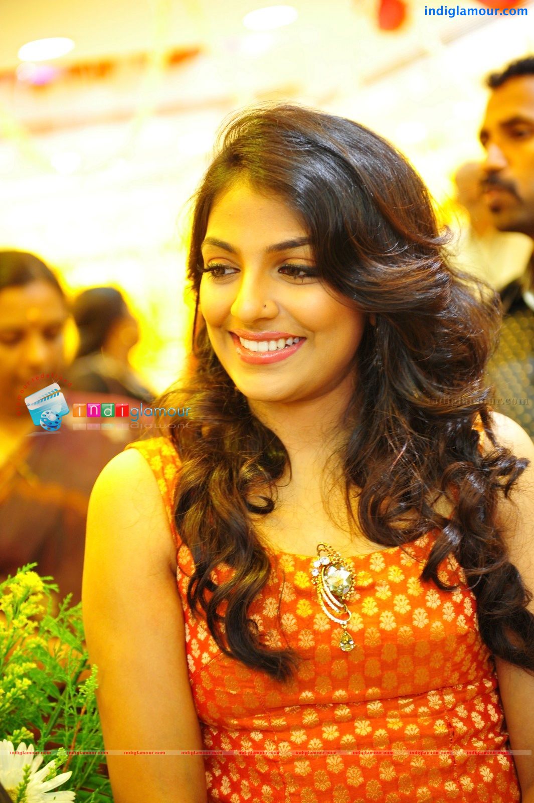 Mythili Actress hd photo