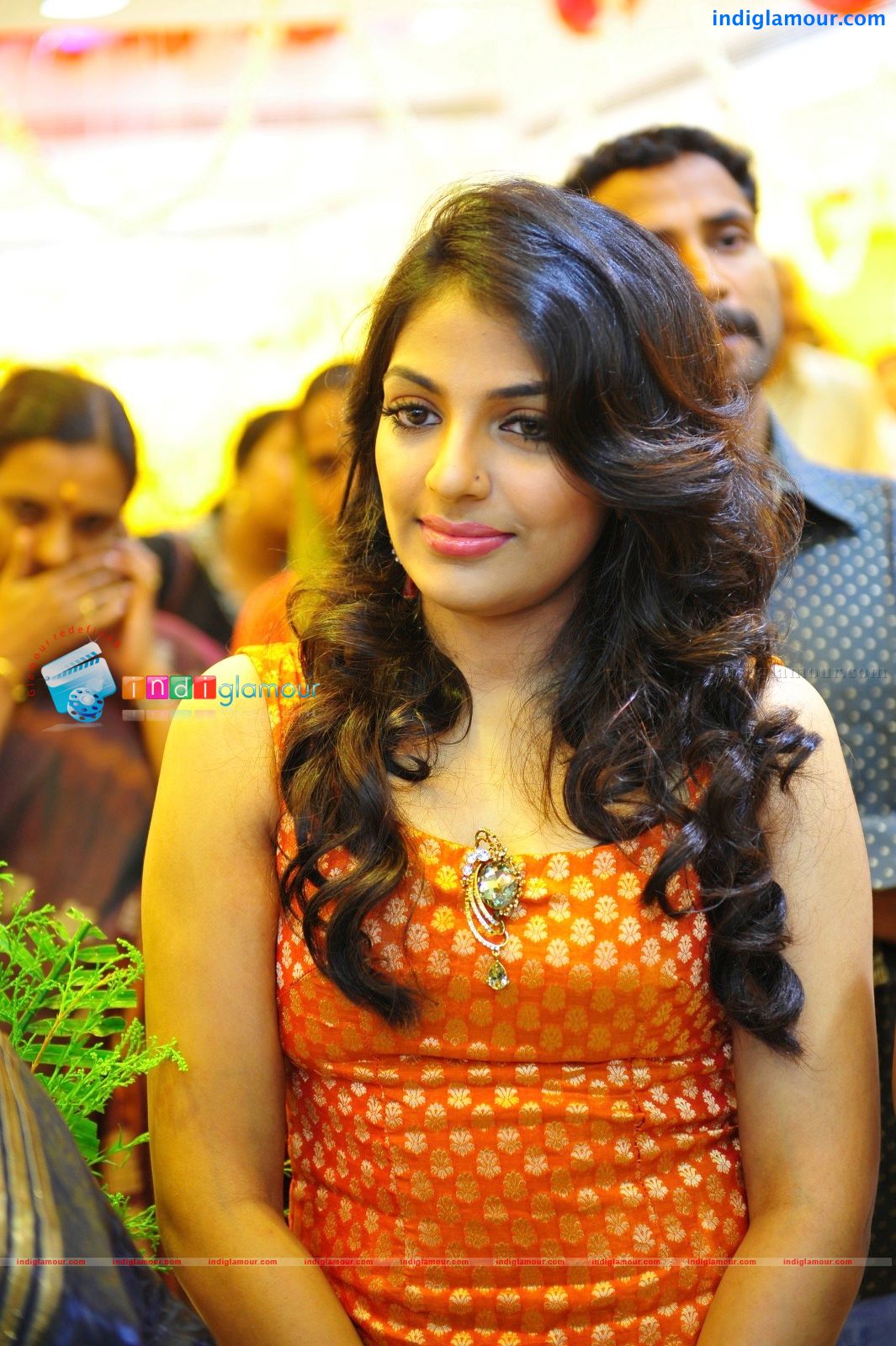 Mythili Actress hd photo