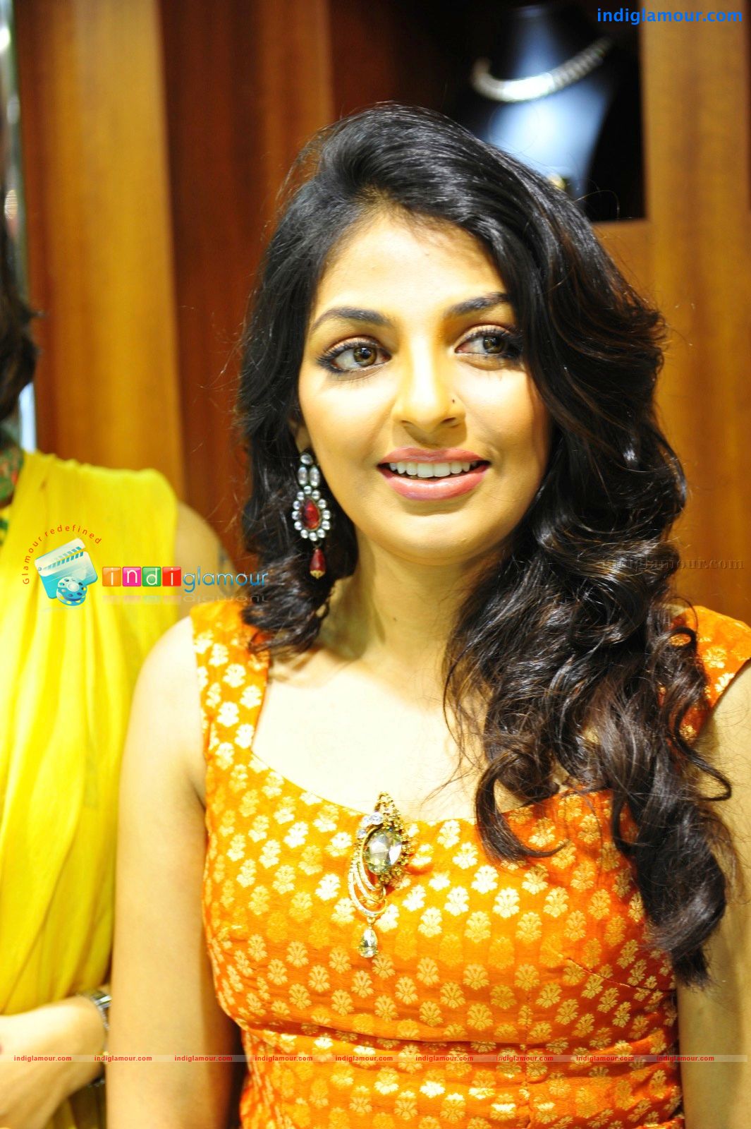 Mythili Actress hd photo