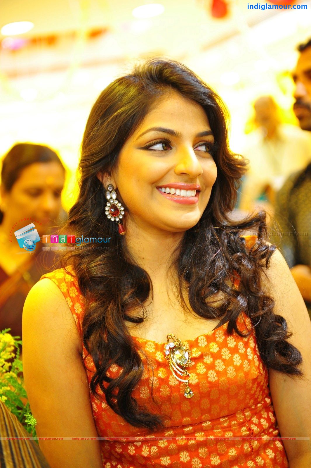 Mythili Actress hd photo