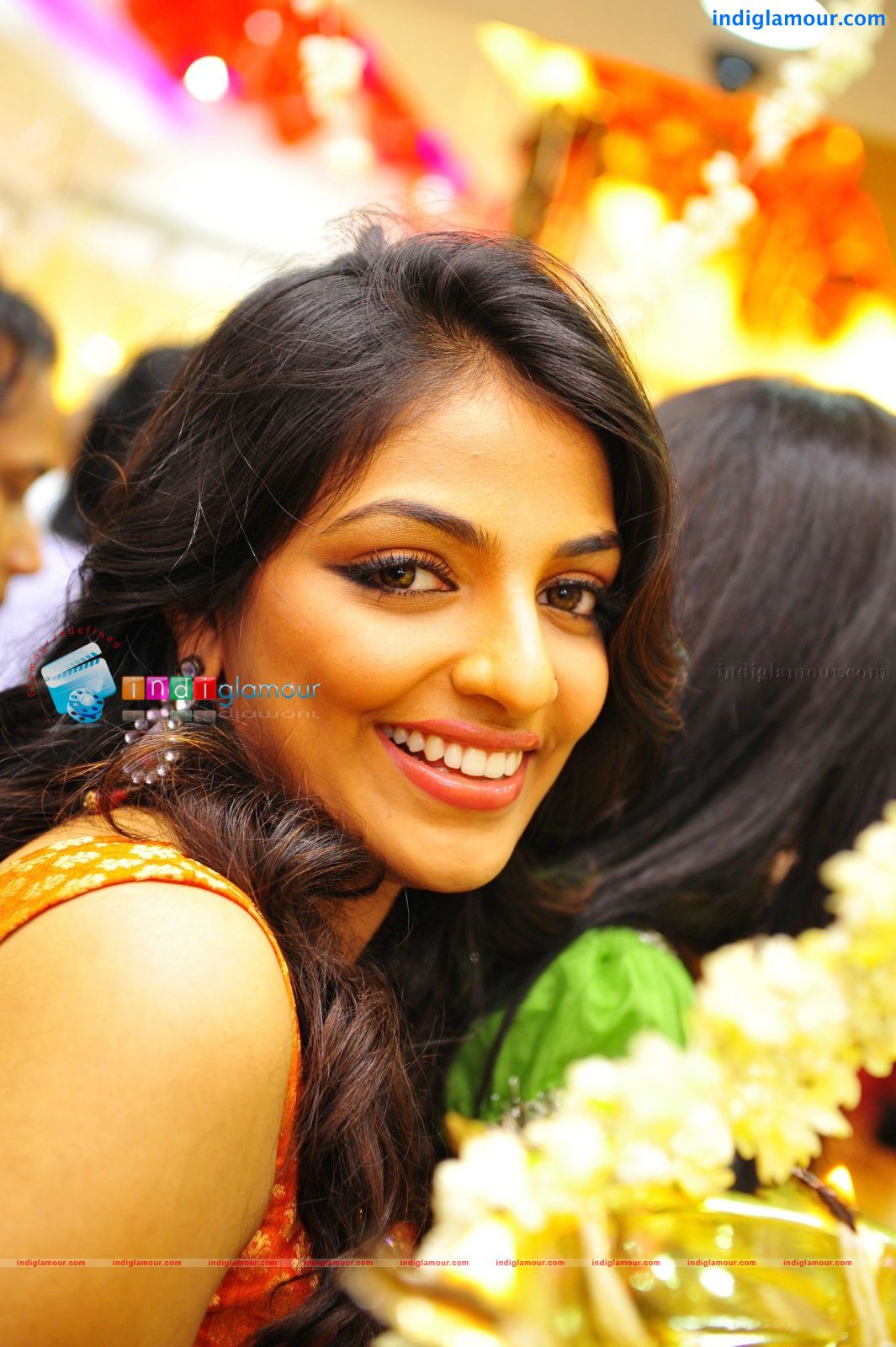 Mythili Actress hd photo