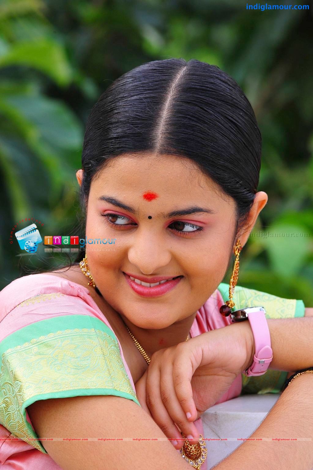 Srinidhi Actress hd photo