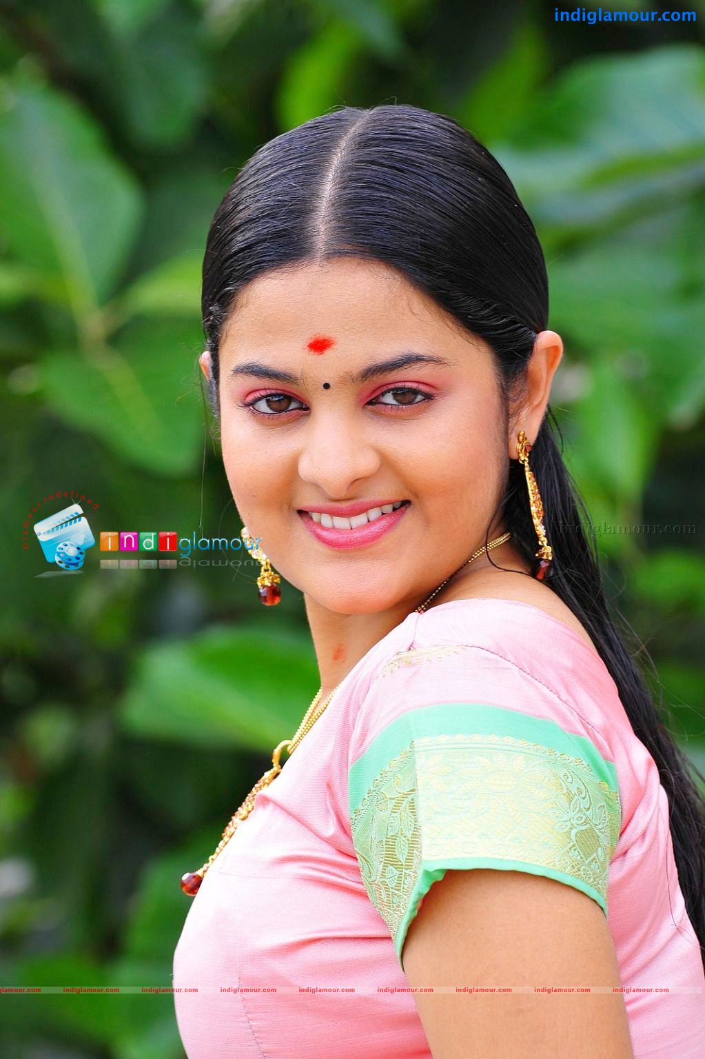 Srinidhi Actress hd photo