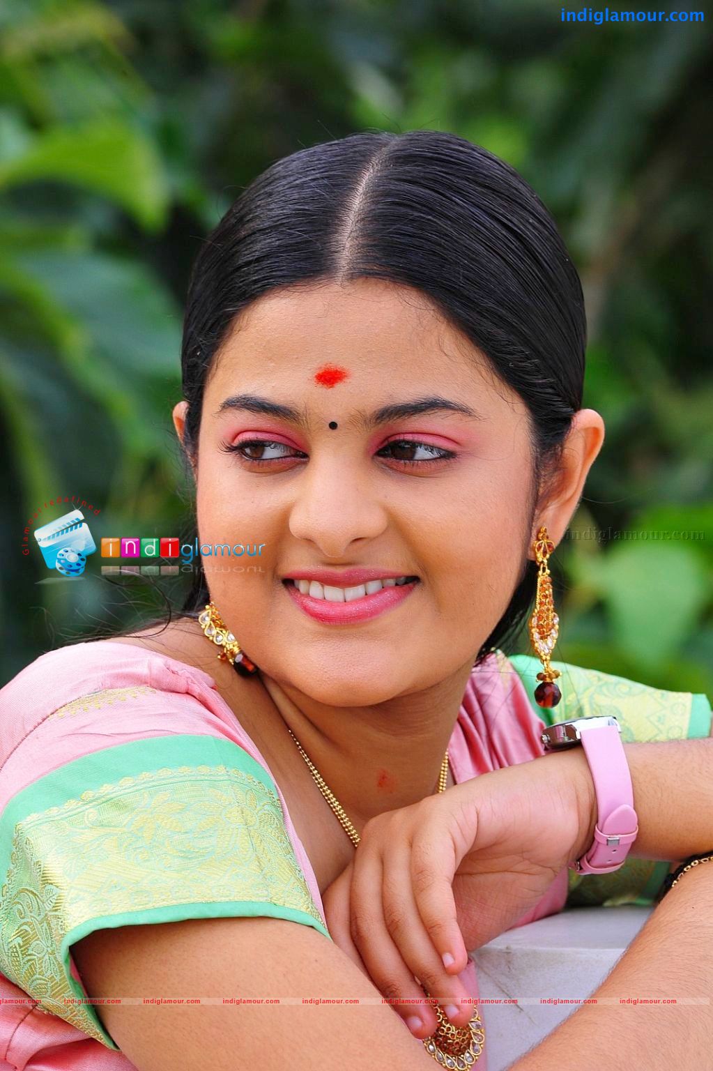 Srinidhi Actress hd photo