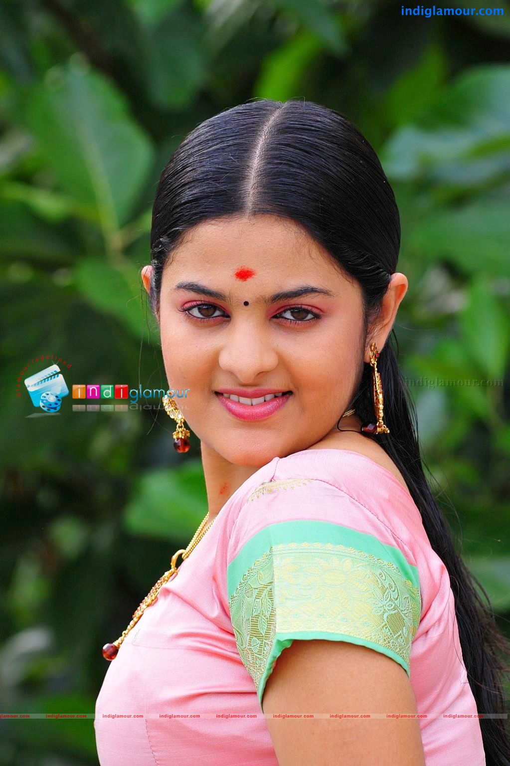 Srinidhi Actress hd photo