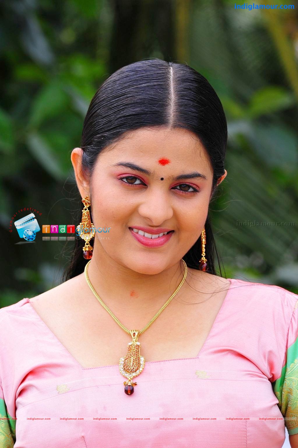 Srinidhi Actress hd photo