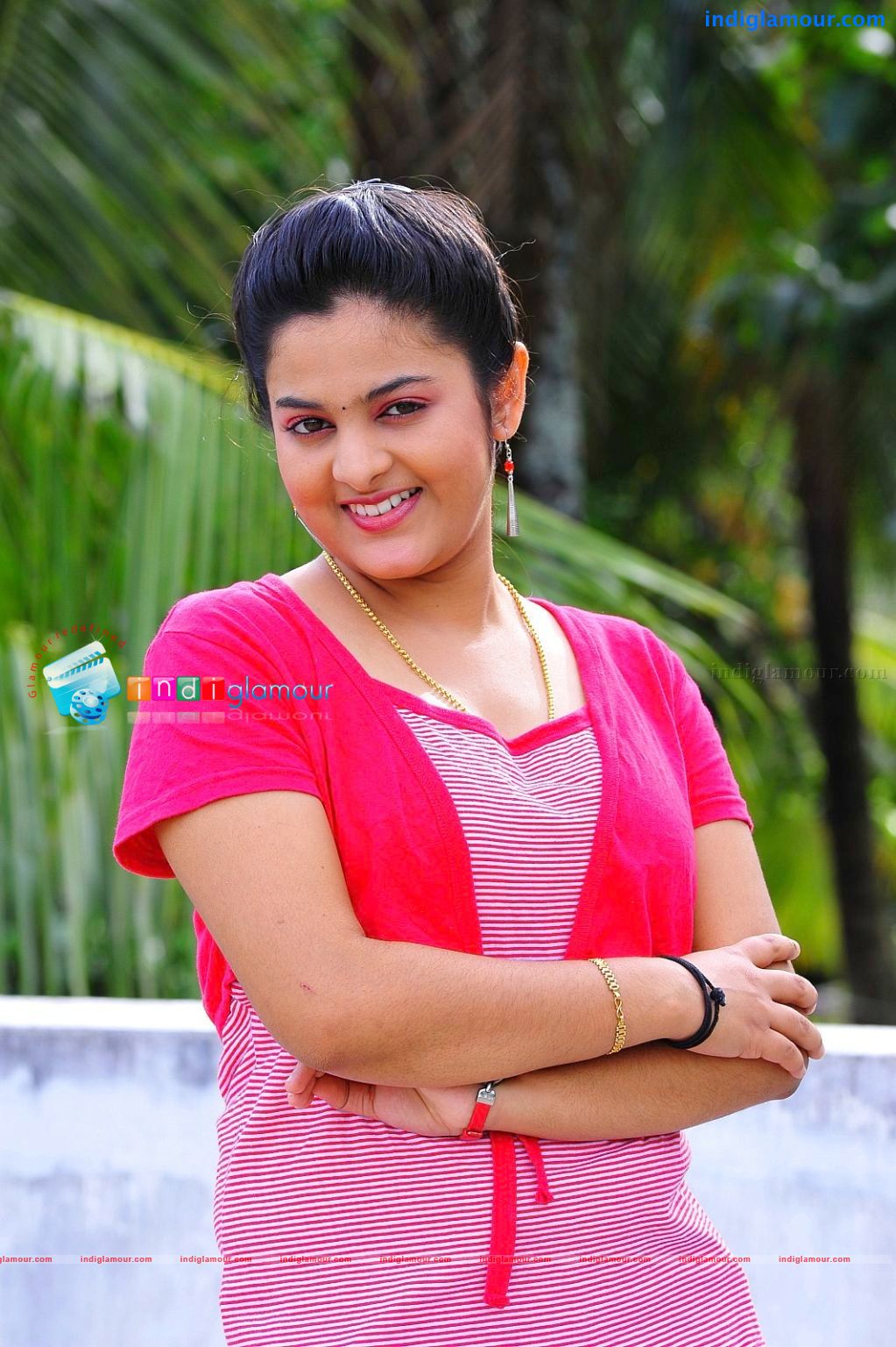 Srinidhi Actress hd photo
