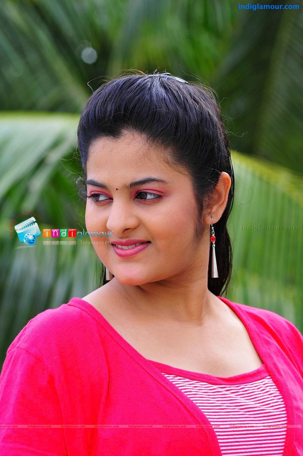 Srinidhi Actress hd photo