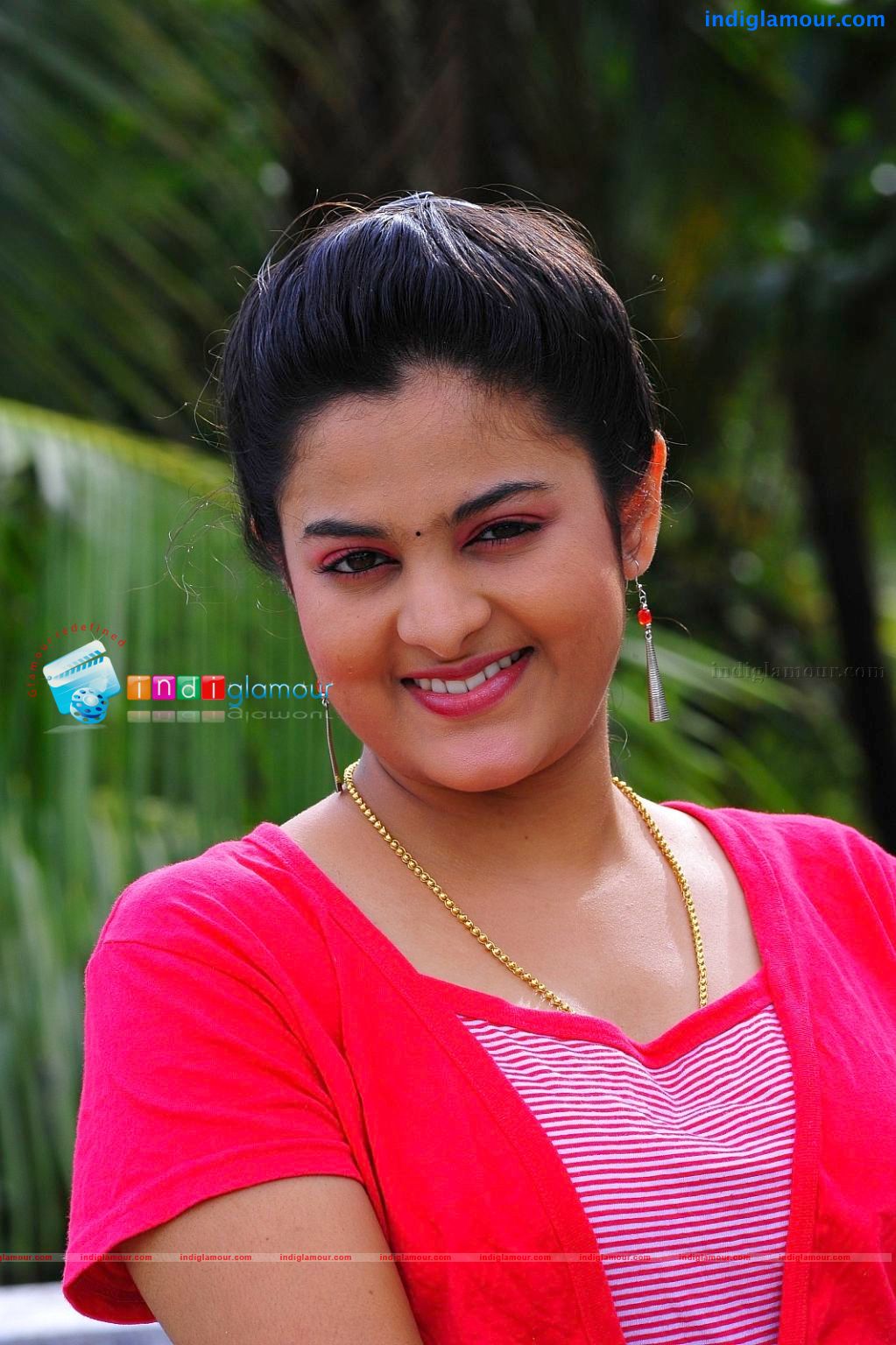 Srinidhi Actress hd photo