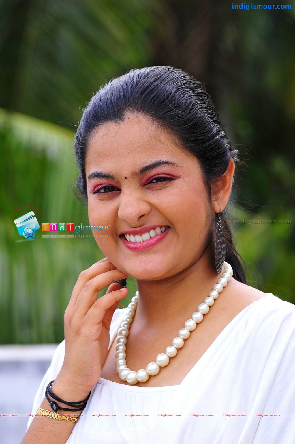 Srinidhi Actress hd photo