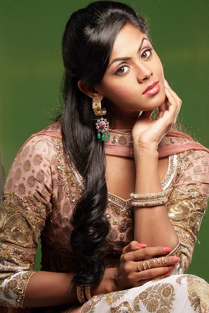 Karthika Nair Actress hd photo