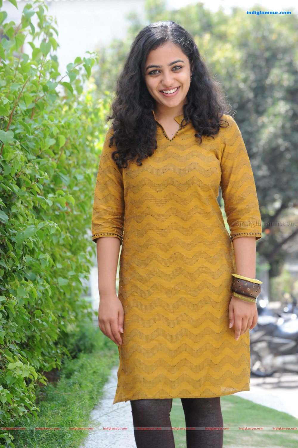 Nithya Menon Actress hd photo