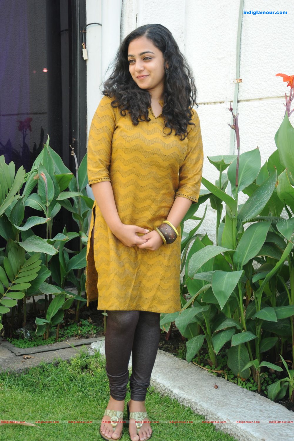 Nithya Menon Actress hd photo