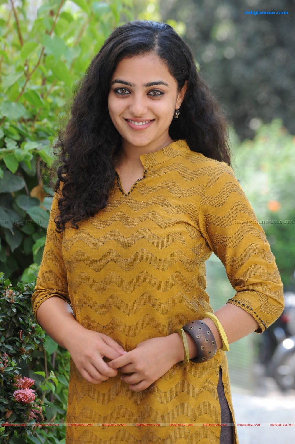 Nithya Menon Actress hd photo