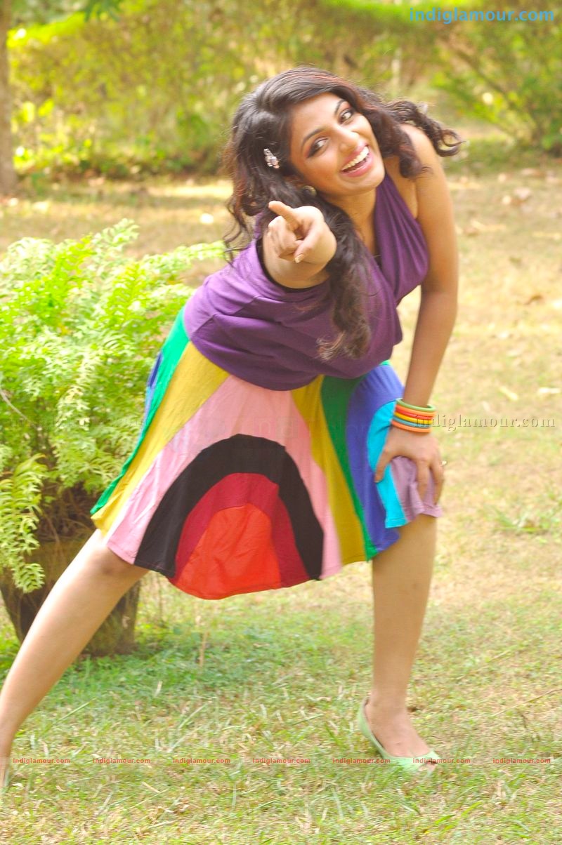 Mythili Actress hd photo