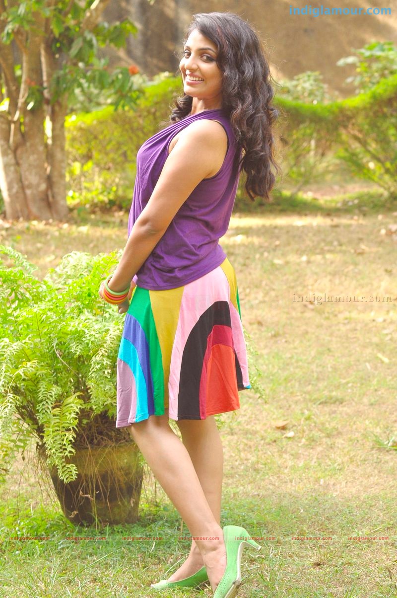 Mythili Actress hd photo