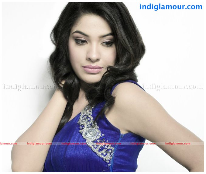Archana Kavi Actress hd photo