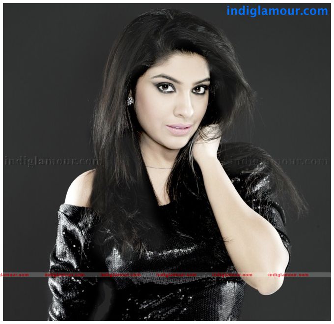 Archana Kavi Actress hd photo