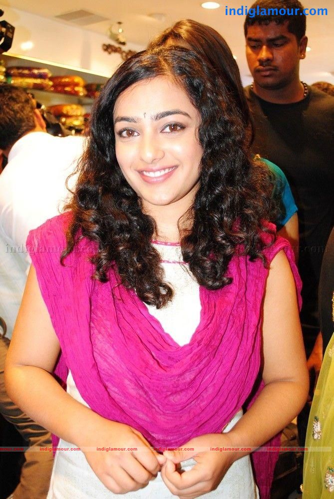 Nithya Menon Actress hd photo