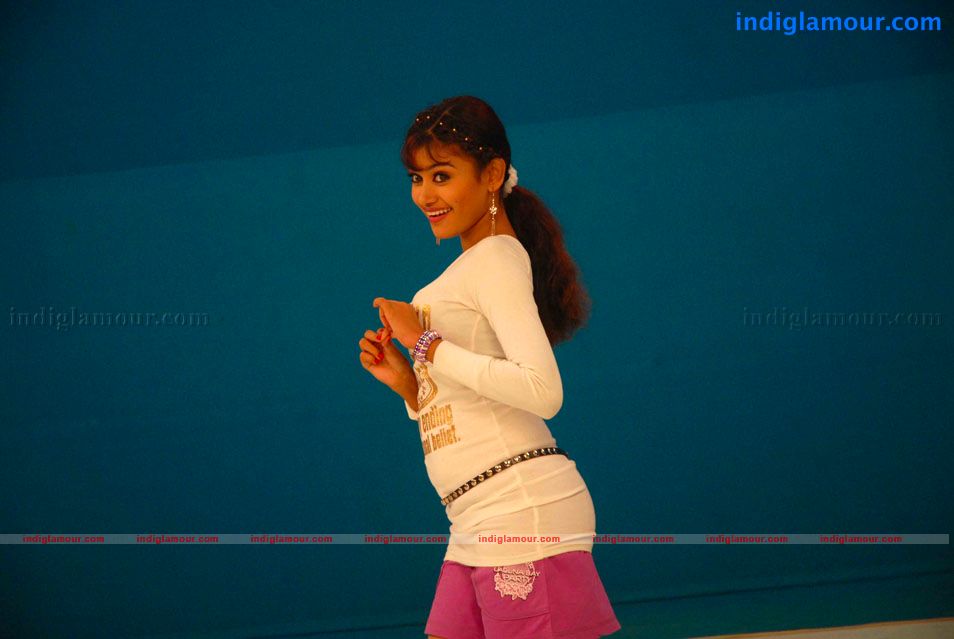 Ovia Alias Helen Actress hd photo